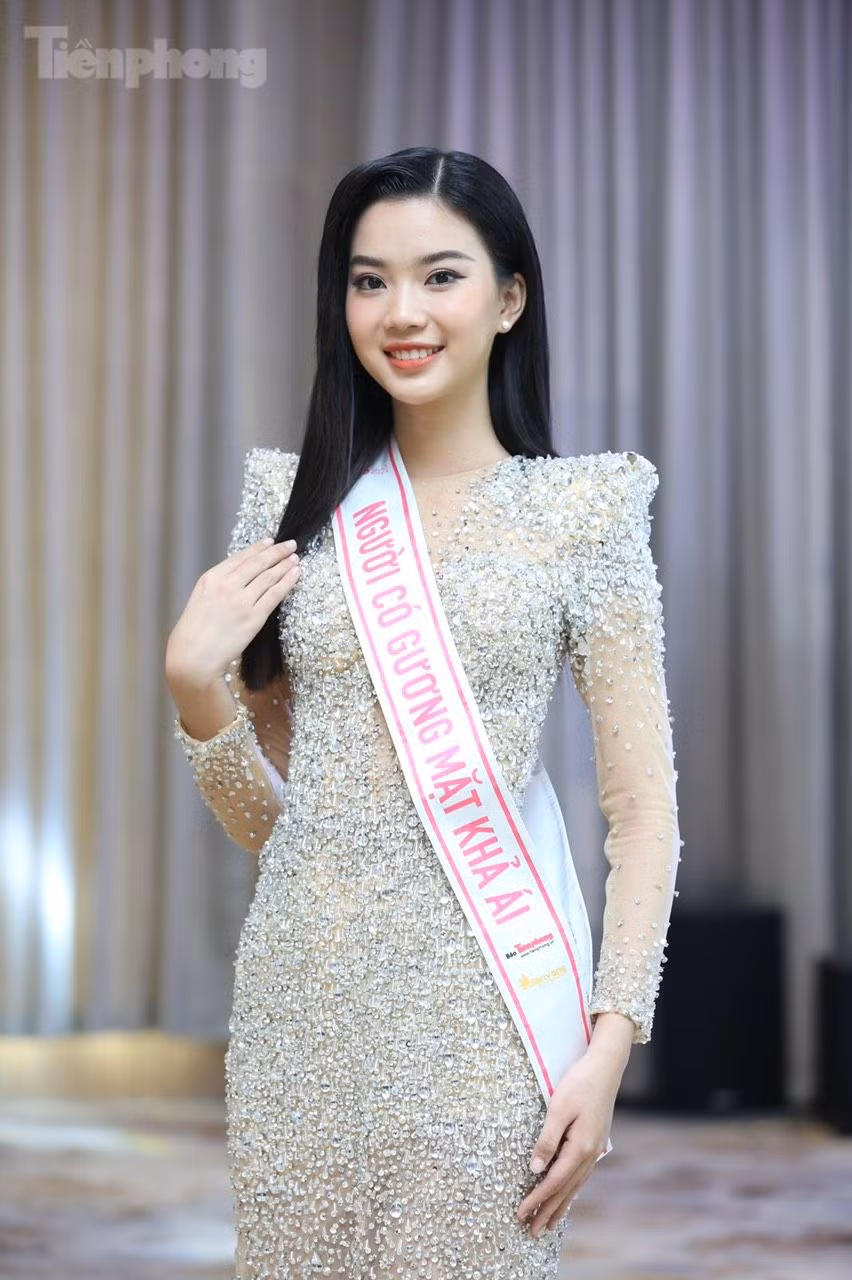 Cô gái 19 tuổi nhận giải phụ Người đẹp có gương mặt khả ái. Dừng chân ở top 5 HHVN 2022, khán giả tin rằng người đẹp Bắc Giang vẫn còn nhiều cơ hội tỏa sáng trong những cuộc thi khác. Ảnh: Trọng Tài.