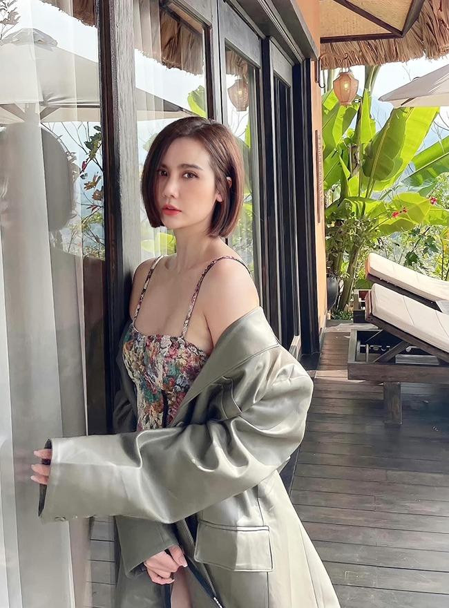 Cho đến hiện tại, Huyền Lizzie tiết lộ vẫn chưa thể thoát được vai Vân Trang. Có thể nói, đây là bước ngoặt quan trọng trong sự nghiệp và cuộc sống của cô.