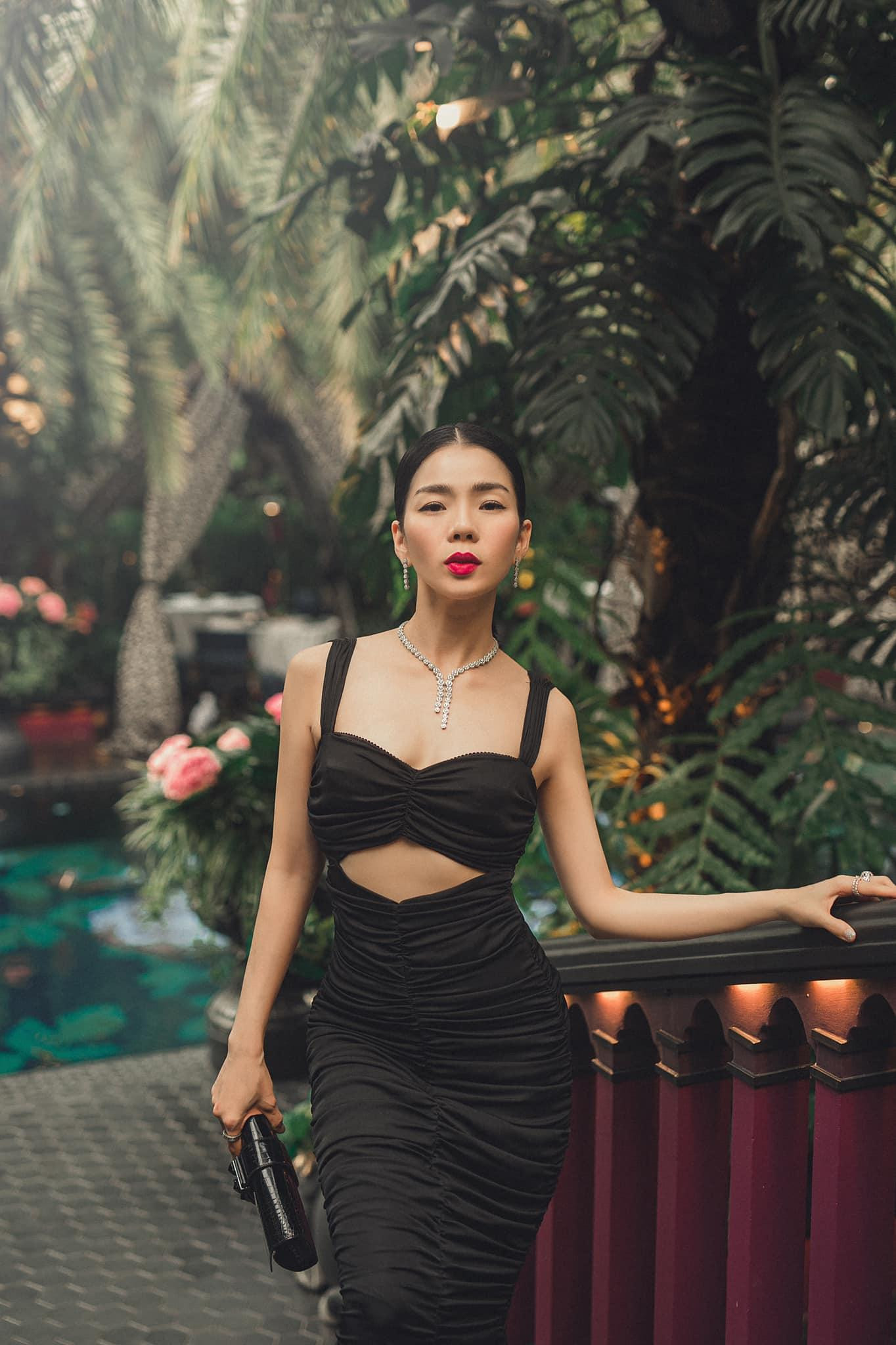 Vốn có sẵn phom người nên trước đây Lệ Quyên ít khi tập thể dục, chỉ những năm gần đây cô mới chú trọng để cải thiện sức khỏe và vóc dáng.