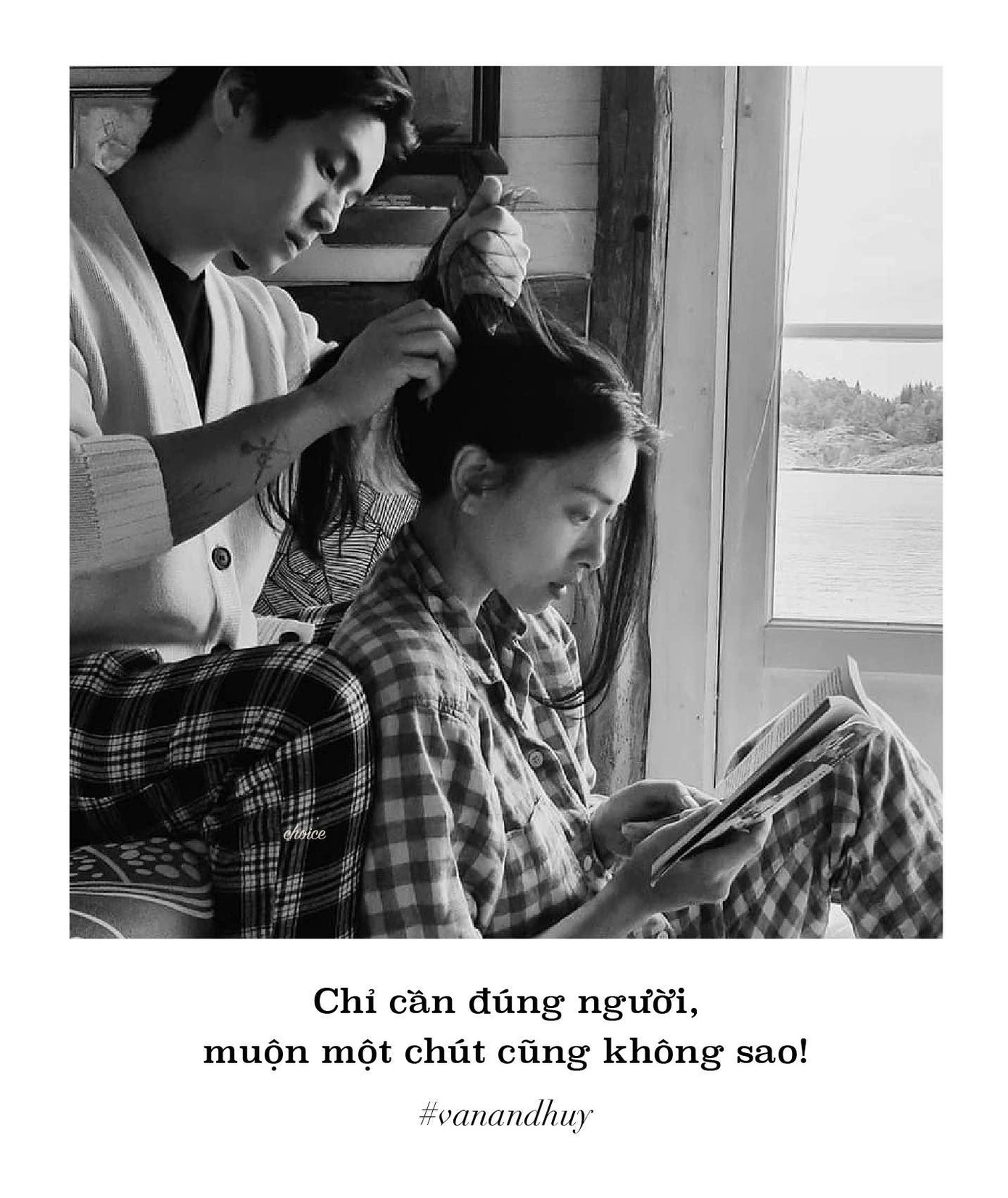 Sau gần hai năm hẹn hò, Ngô Thanh Vân hạnh phúc khi sắp bước vào một cuộc hành trình mới. Thời gian bên cạnh bạn trai, cô được cưng chiều như công chúa, mỗi sáng đều được chuẩn bị đồ ăn, pha cà phê đem tới tận giường… Sau gần hai năm hẹn hò, Ngô Thanh Vân hạnh phúc khi sắp bước vào một cuộc hành trình mới. Thời gian bên cạnh bạn trai, cô được cưng chiều như công chúa, mỗi sáng đều được chuẩn bị đồ ăn, pha cà phê đem tới tận giường…