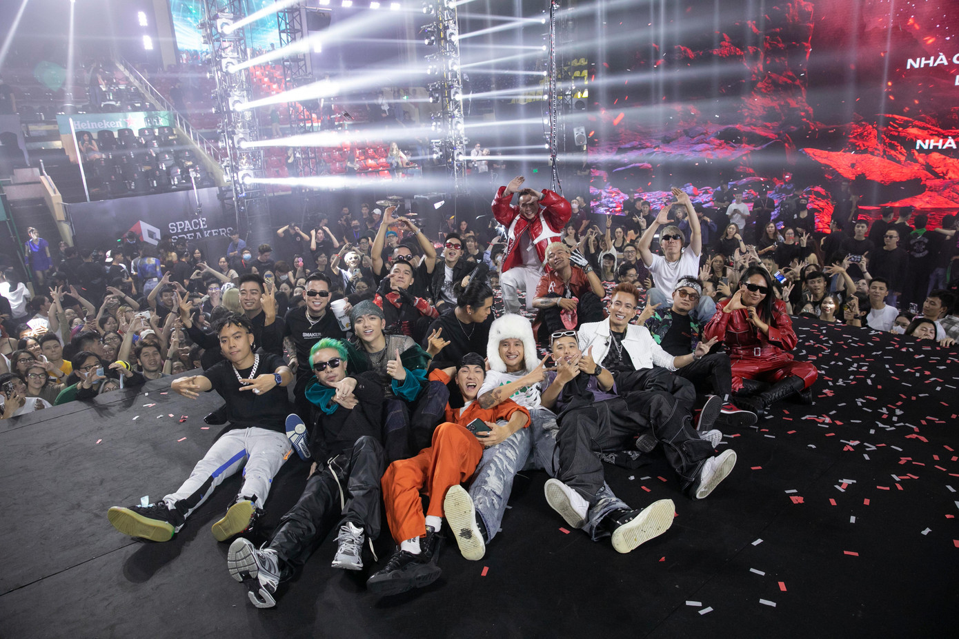 KOSMIK Live Concert là chương trình kỷ niệm 11 năm hoạt động của SpaceSpeakers.