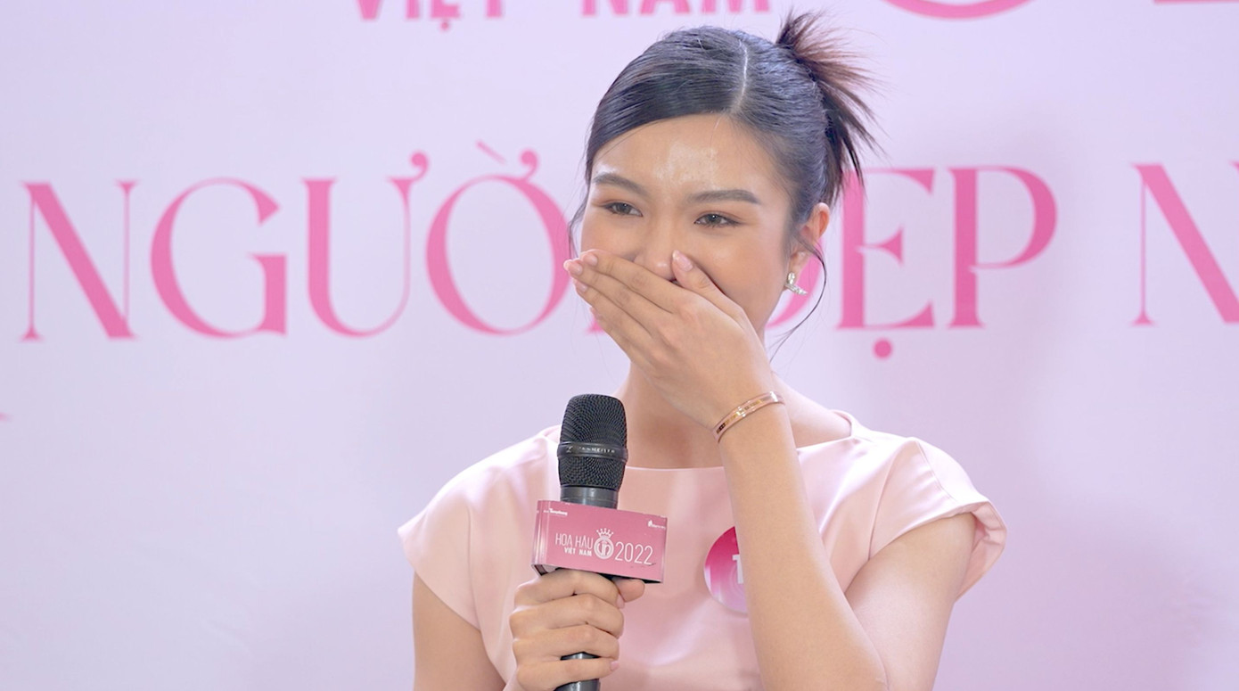 Thí sinh Lê Thanh Trúc (SBD 121) xúc động khi nhắc đến trẻ em mồ côi cha mẹ do COVID-19.