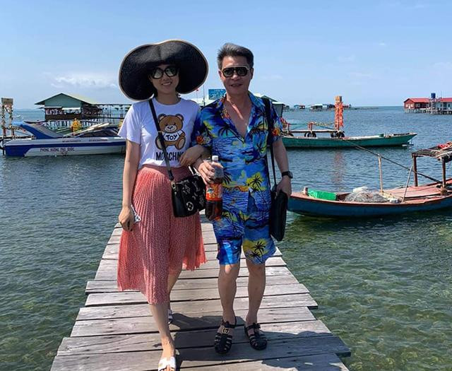 Hai tháng sau đám cưới, cặp đôi đi hưởng tuần trăng mật ở Phú Quốc.