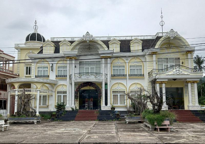 Nhà hàng Kim Gia Trang liên quan trong vụ án. Nhà hàng Kim Gia Trang liên quan trong vụ án.