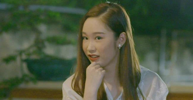 Hàn Trang vai Tố trong Lối Về Miền Hoa