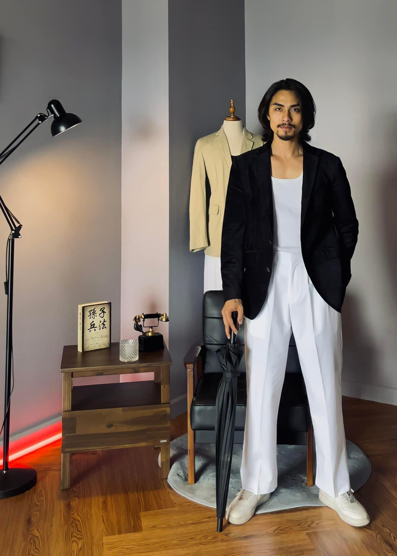 Được biết, người đàn ông của Phương Thanh sinh năm 1993 tên Doãn Chí Kiên, cao hơn 1m80.