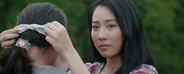 Hào có tình ý với Loan?. Ảnh: CMH.