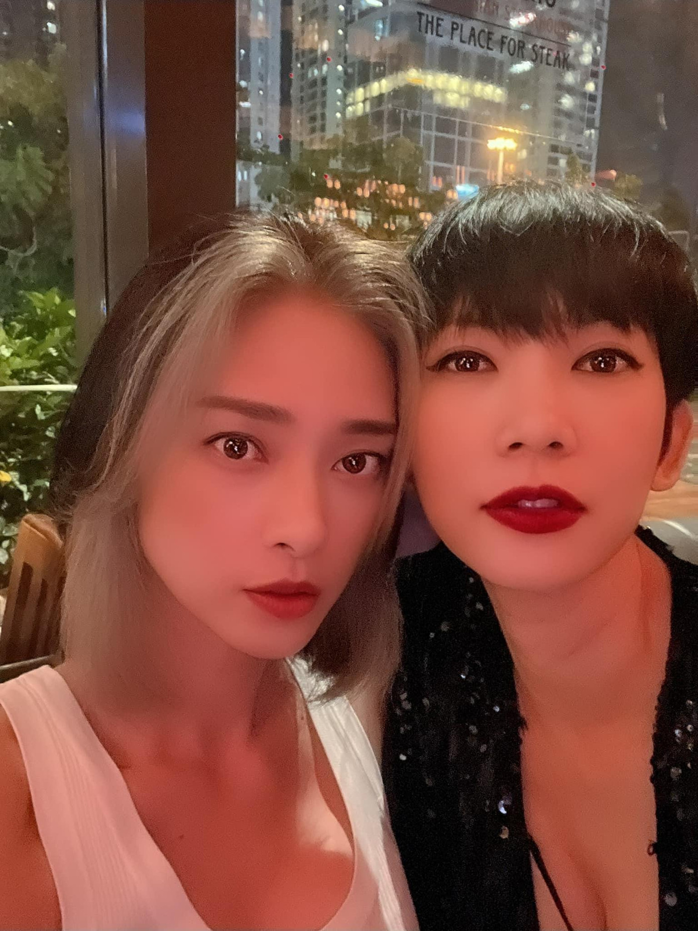 Đã ngoài 40 nhưng Ngô Thanh Vân vẫn rất trẻ trung Đã ngoài 40 nhưng Ngô Thanh Vân vẫn rất trẻ trung