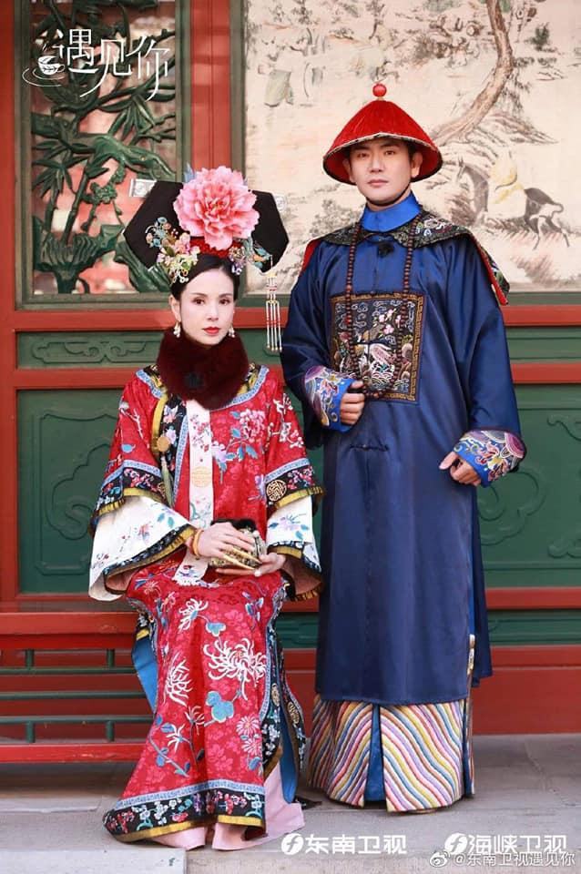 Lý Nhược Đồng lần đầu hóa thành phi tần triều Thanh, hợp tác với “Ôn Thái Y” Trương Hiểu Long trong show Gặp Người.