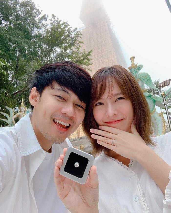 Hồi tháng 9, Pattie nhận lời cầu hôn của diễn viên Dan Worrawech. Hai nghệ sĩ chia sẻ hình Pattie đeo nhẫn cầu hôn lên trang cá nhân. Dan Worrawech viết: "Dành cả trái tim này cho em. Em là người duy nhất và cuối cùng của anh". Hồi tháng 9, Pattie nhận lời cầu hôn của diễn viên Dan Worrawech. Hai nghệ sĩ chia sẻ hình Pattie đeo nhẫn cầu hôn lên trang cá nhân. Dan Worrawech viết: "Dành cả trái tim này cho em. Em là người duy nhất và cuối cùng của anh".