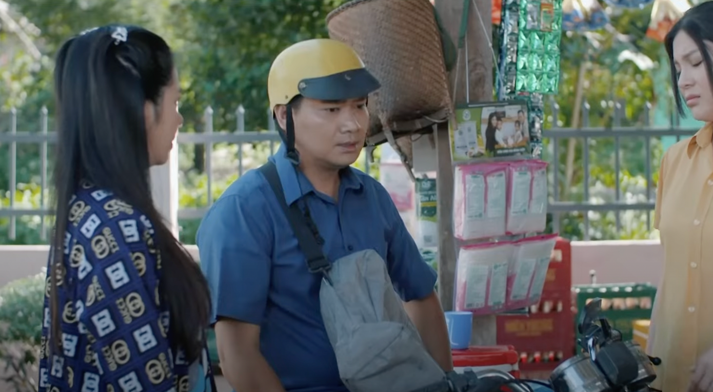 Chuyện Loan không chồng mà chửa được loan tin khắp thôn xóm. Ảnh: CMH.