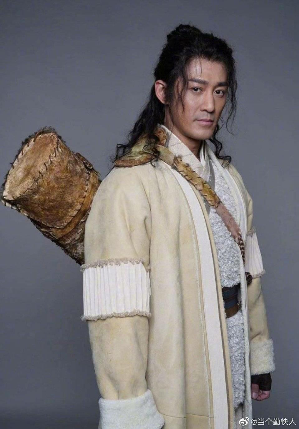 Tài tử Lâm Phong, 43 tuổi, bị nhiều khán giả chê già khi đóng Trương Vô Kỵ Tài tử Lâm Phong, 43 tuổi, bị nhiều khán giả chê già khi đóng Trương Vô Kỵ