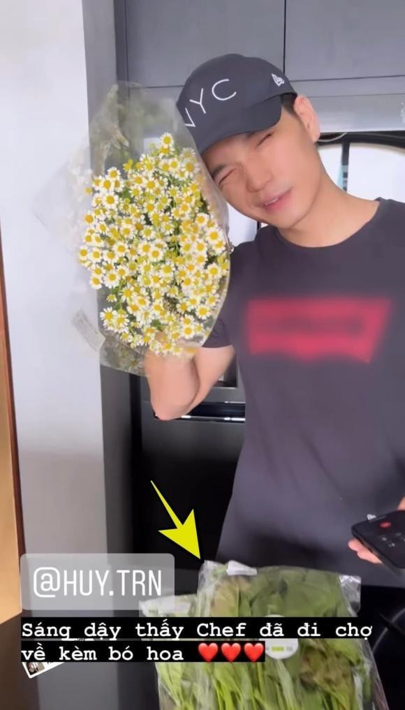 Khoảnh khắc ngọt ngào chuẩn vợ chồng son của Ngô Thanh Vân và Huy Trần Khoảnh khắc ngọt ngào chuẩn vợ chồng son của Ngô Thanh Vân và Huy Trần