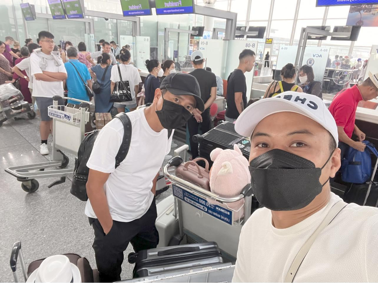 Hồng Đăng và Hồ Hoài Anh sang châu Âu từ một lời mời tham dự chương trình golf