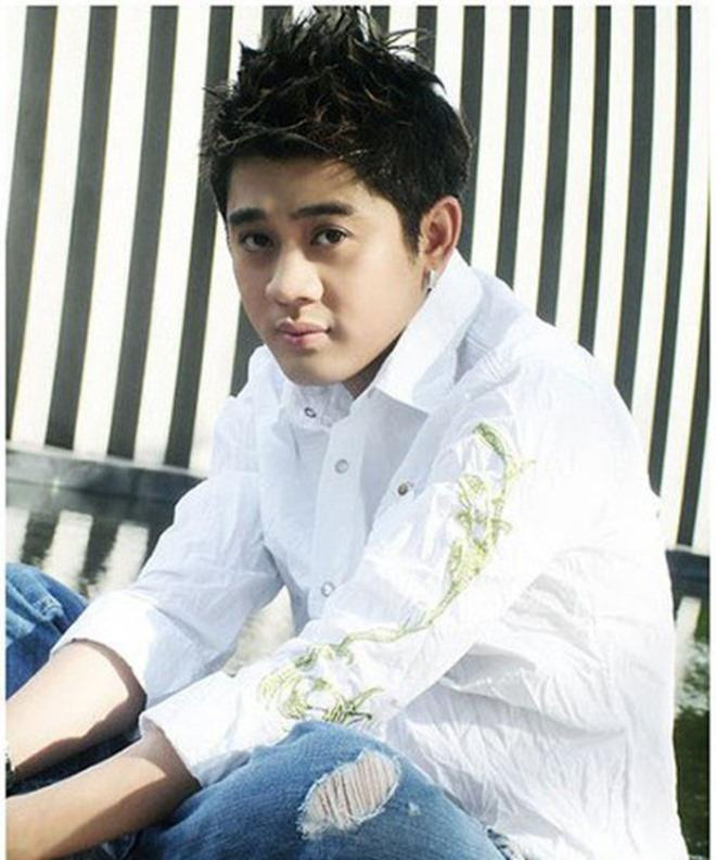 Những nghệ sĩ Việt công khai là người thuộc cộng đồng LGBT ảnh 6 Những nghệ sĩ Việt công khai là người thuộc cộng đồng LGBT ảnh 6