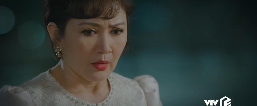 Chiếc vòng đưa cho con gái nhỏ năm ấy và lời hứa quay trở lại mà bà Kim Nhung không thể thực hiện.