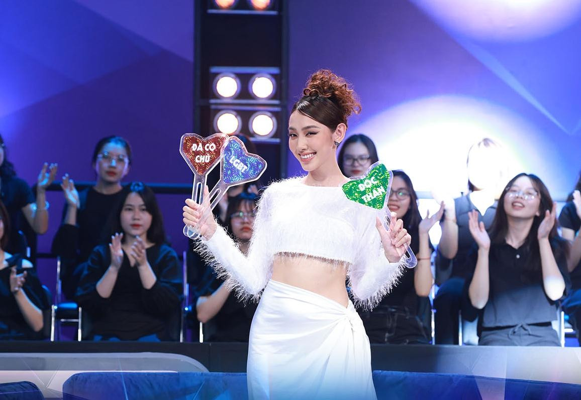 Hoa hậu Thùy Tiên Hoa hậu Thùy Tiên