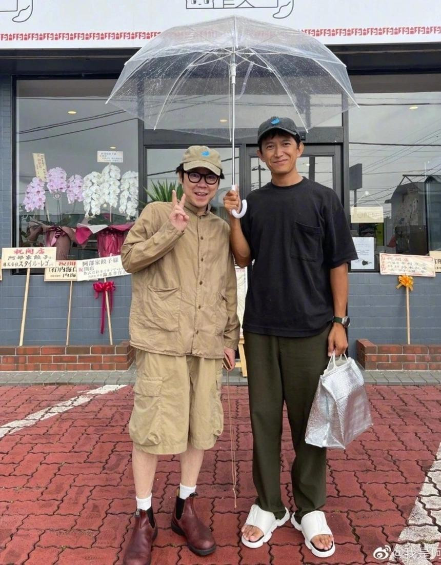 Tsuyoshi Abe mở cửa hàng kinh doanh mì sau bê bối ngoại tình. Ảnh: Yahoo.