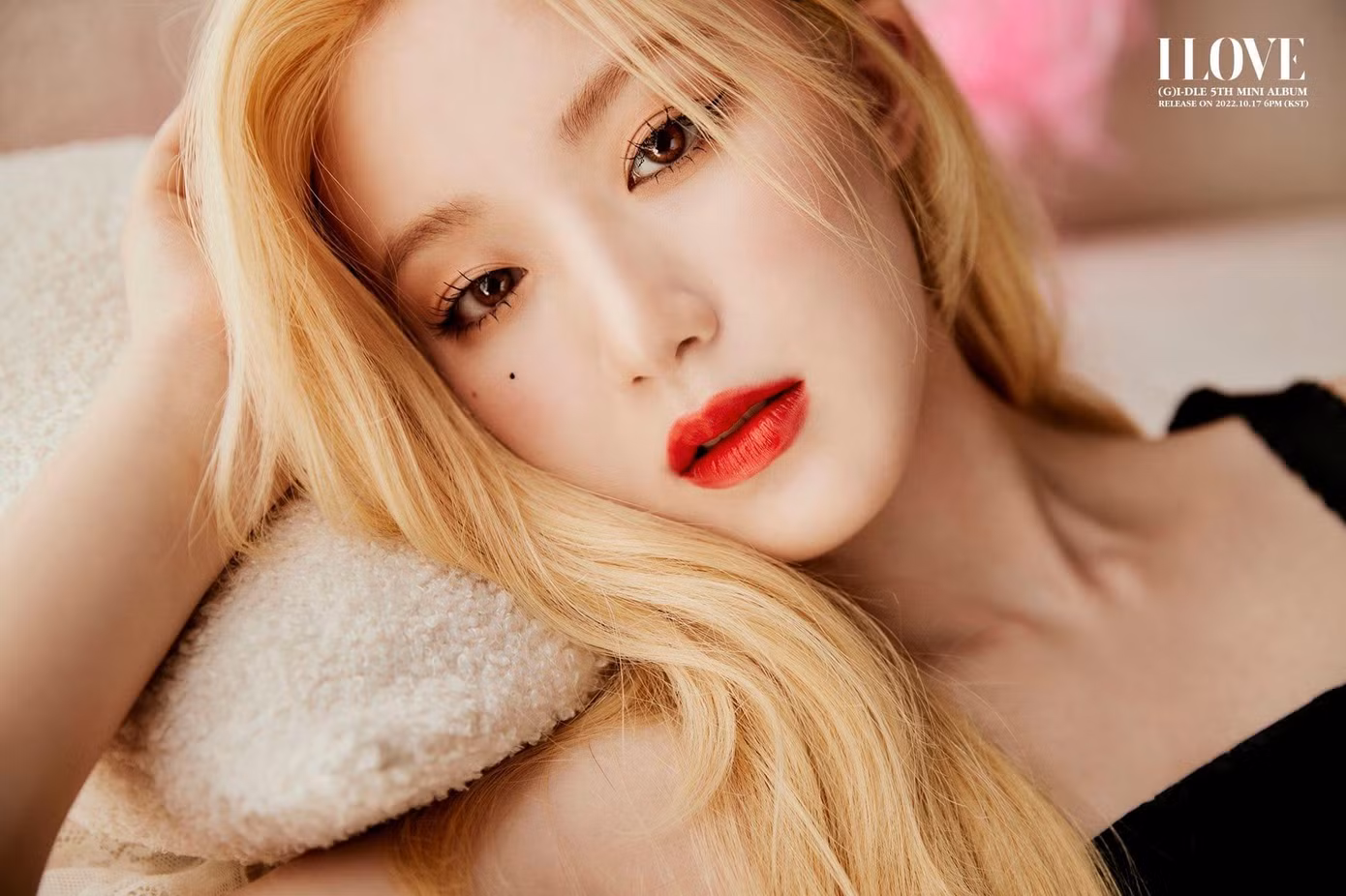 Shuhua bị Lee Sang Min hỏi khó về vấn đề nhạy cảm.