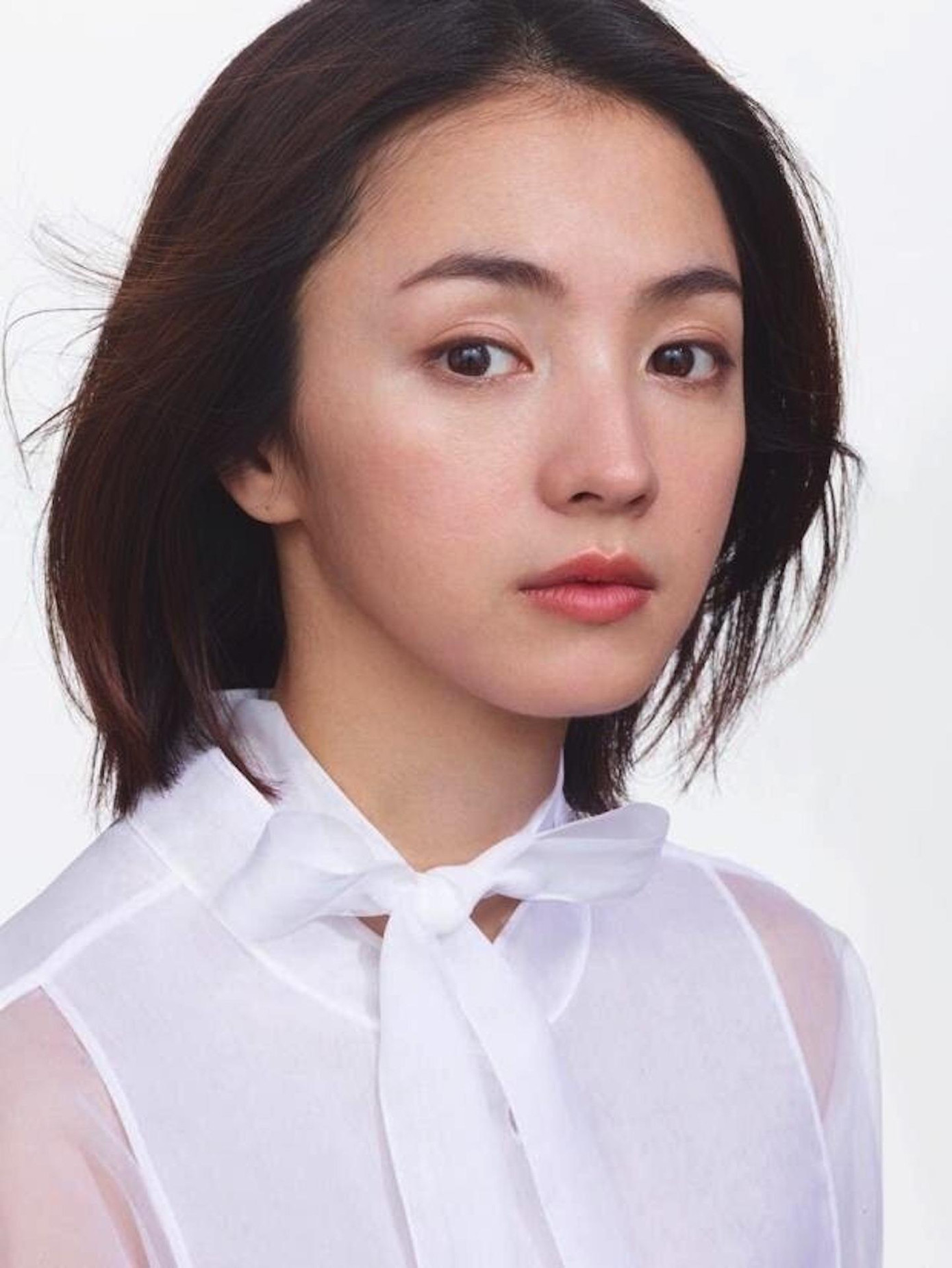 Năm 2010, nữ diễn viên kết hôn với đạo diễn phim Ishii Yuya, họ gặp nhau khi cô tham gia bộ phim Kawa no Soko kara Konnichiwa. Tuy nhiên, cuộc hôn nhân của họ chỉ kéo dài 6 năm.