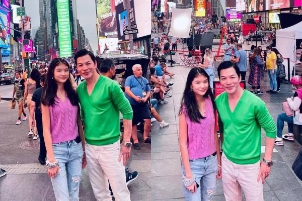 Dịp cuối tuần, cô bé được bố đón đi chơi, thi thoảng du lịch nước ngoài.