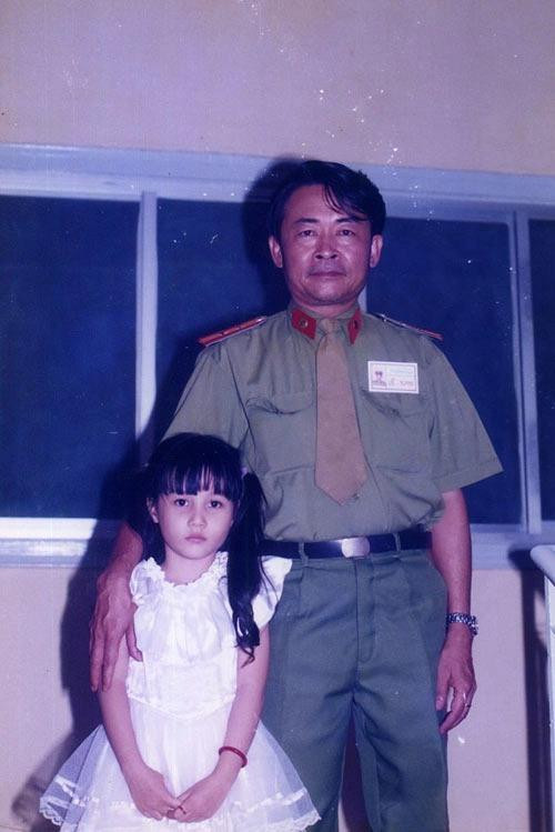 Ngôi sao Tình yêu và tham vọng bên diễn viên Hai Nhất Ngôi sao Tình yêu và tham vọng bên diễn viên Hai Nhất