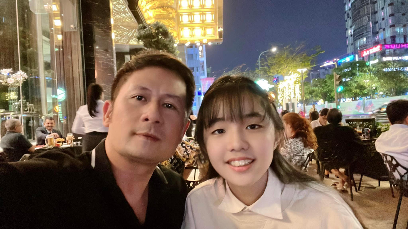 Bằng Kiều gặp con gái nuôi sau thời gian dịch bệnh