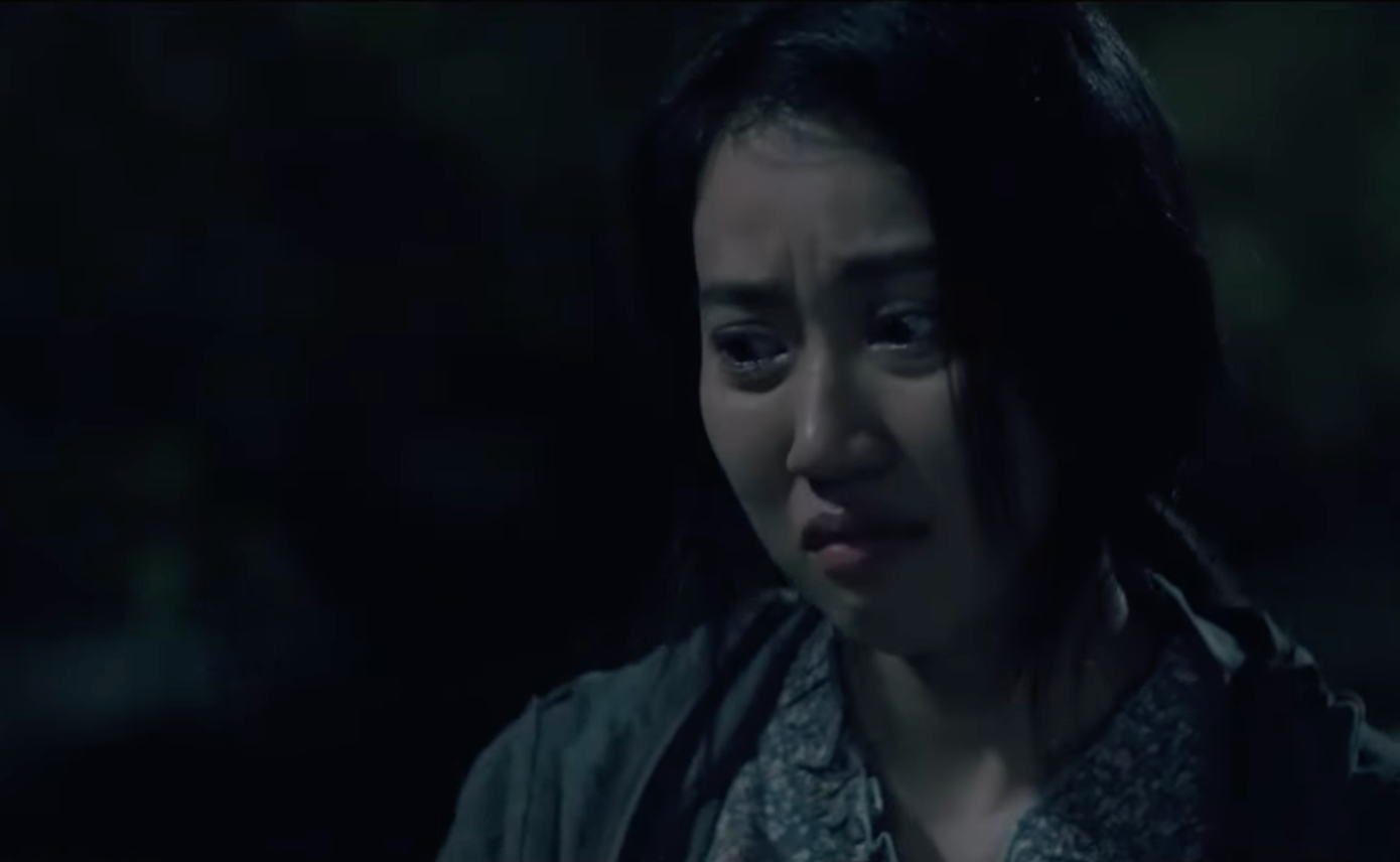 Mô gù tìm thấy Loan trong rừng. Ảnh: CMH. Mô gù tìm thấy Loan trong rừng. Ảnh: CMH.