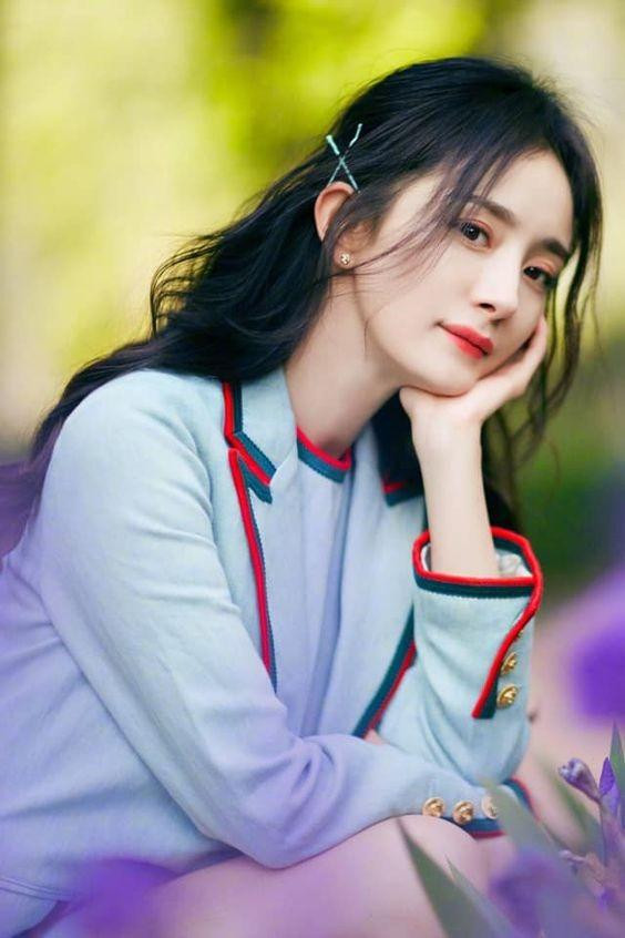 Dương Mịch và Lý Hiểu Phong (phải) đóng chung phim. Ảnh: Weibo. Dương Mịch và Lý Hiểu Phong (phải) đóng chung phim. Ảnh: Weibo.