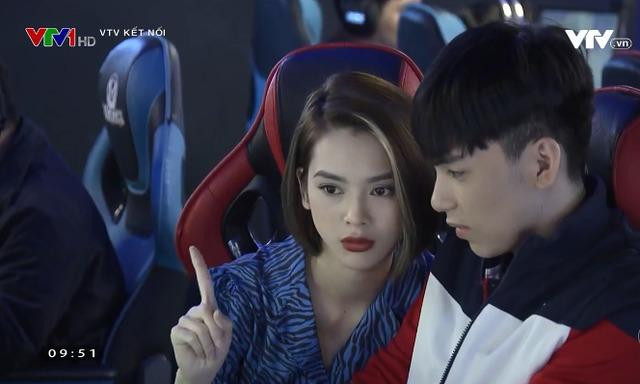 Trong phim cô vào vai Hoài, một cô gái có đời tư phức tạp. Cô đã ra tay giải nguy cho cậu học sinh cấp 3 Dũng (Hoàng Long) ngay từ lần đầu tiên gặp mặt. Sau này họ trở thành bạn bè nhưng bố Dũng lại ngăn cấm không cho cậu giao du với Hoài vì nghĩ cô là người không tử tế.