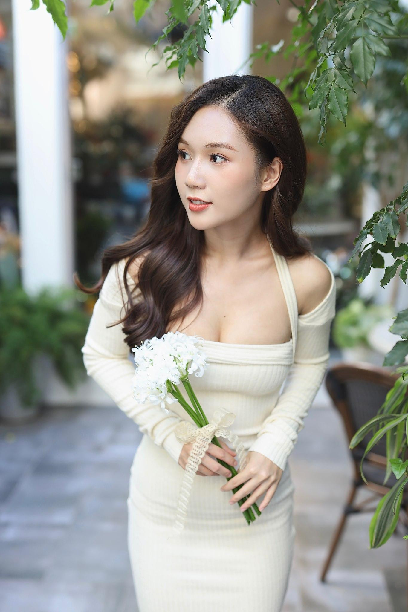 Phong cách thời trang thường ngày của Ngọc Anh Phong cách thời trang thường ngày của Ngọc Anh