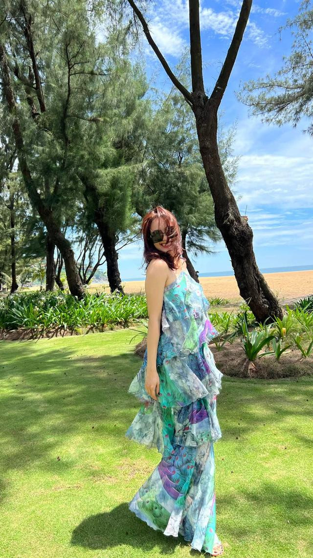 Hồng Diễm ngày càng trẻ trung, xinh đẹp. Cô đang chuẩn bị trở lại sóng VTV với dự án phim mới. Hồng Diễm ngày càng trẻ trung, xinh đẹp. Cô đang chuẩn bị trở lại sóng VTV với dự án phim mới.