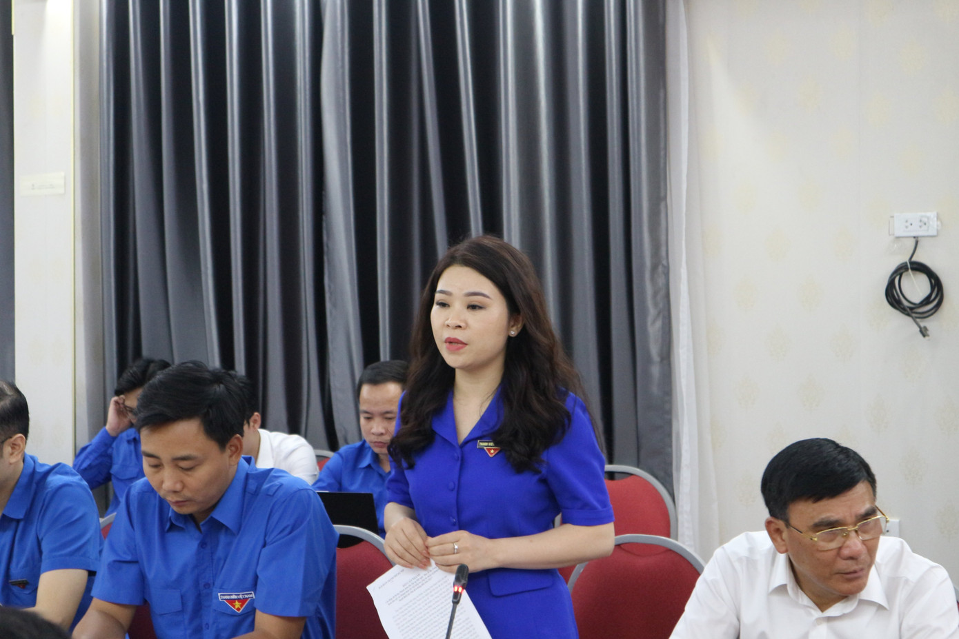 Chị Chu Hồng Minh, Bí thư Thành Đoàn Hà Nội phát biểu tại hội nghị Chị Chu Hồng Minh, Bí thư Thành Đoàn Hà Nội phát biểu tại hội nghị