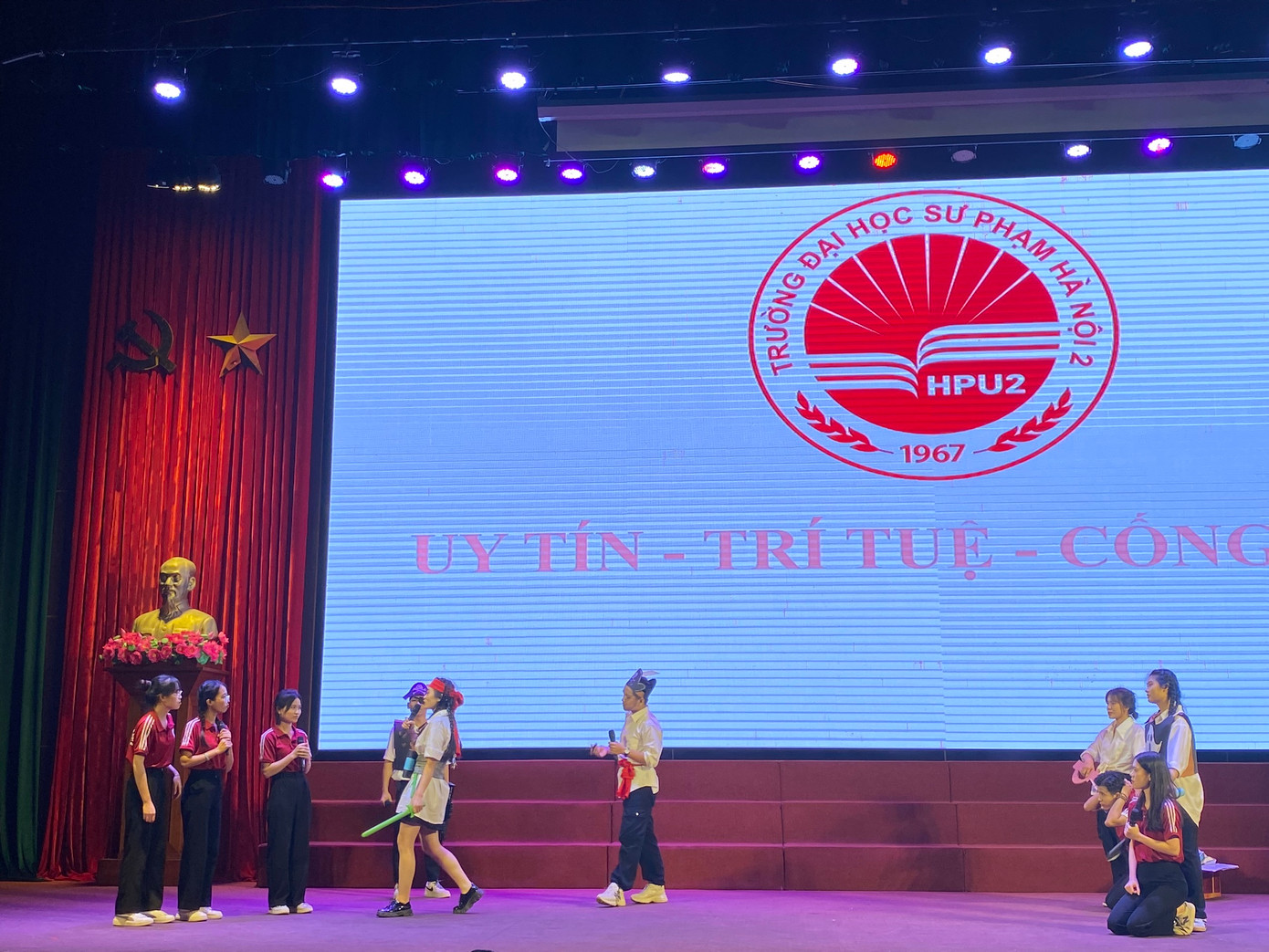 Phần thi của Đại học Sư phạm Hà Nội 2 Phần thi của Đại học Sư phạm Hà Nội 2