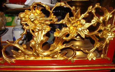  Khắp nơi trong ngôi nhà đều được dát vàng