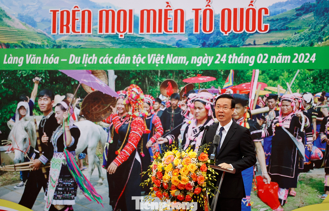 Chủ tịch nước Võ Văn Thưởng phát biểu tại lễ khai mạc ngày hội.