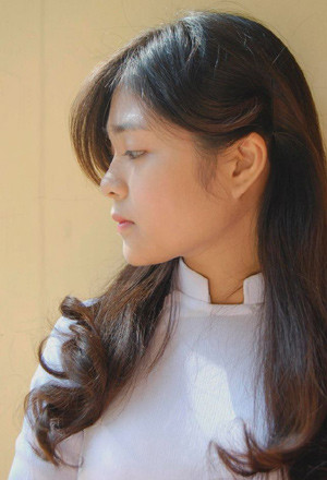 Huyền Trang hiện là học sinh lớp 11 Địa Trường THPT Chuyên Chu Văn An (Hà Nội). Suốt 11 năm liền Trang đều là học sinh giỏi