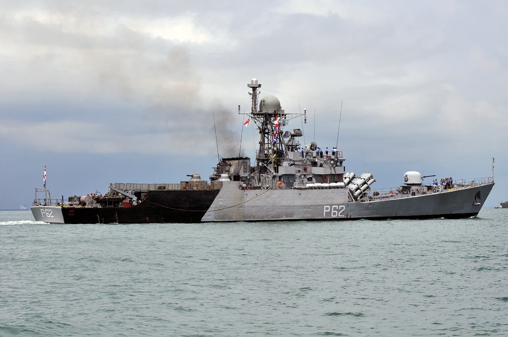 Tàu hộ tống INS KIRCH (P62)