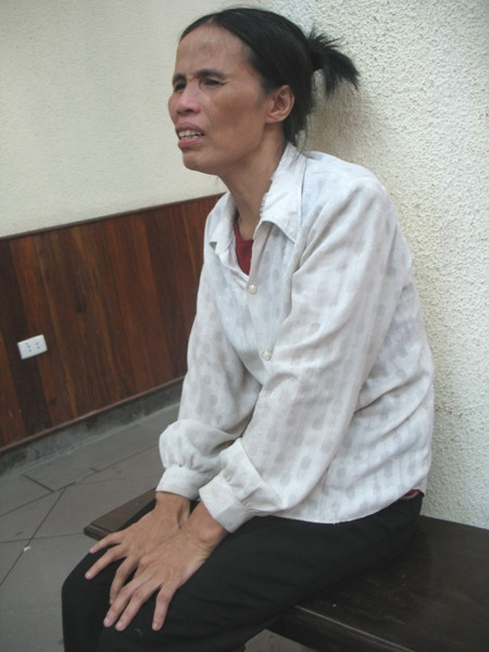 Người đàn bà mù với nỗi đau chồng, con vướng vòng lao lý. Người đàn bà mù với nỗi đau chồng, con vướng vòng lao lý