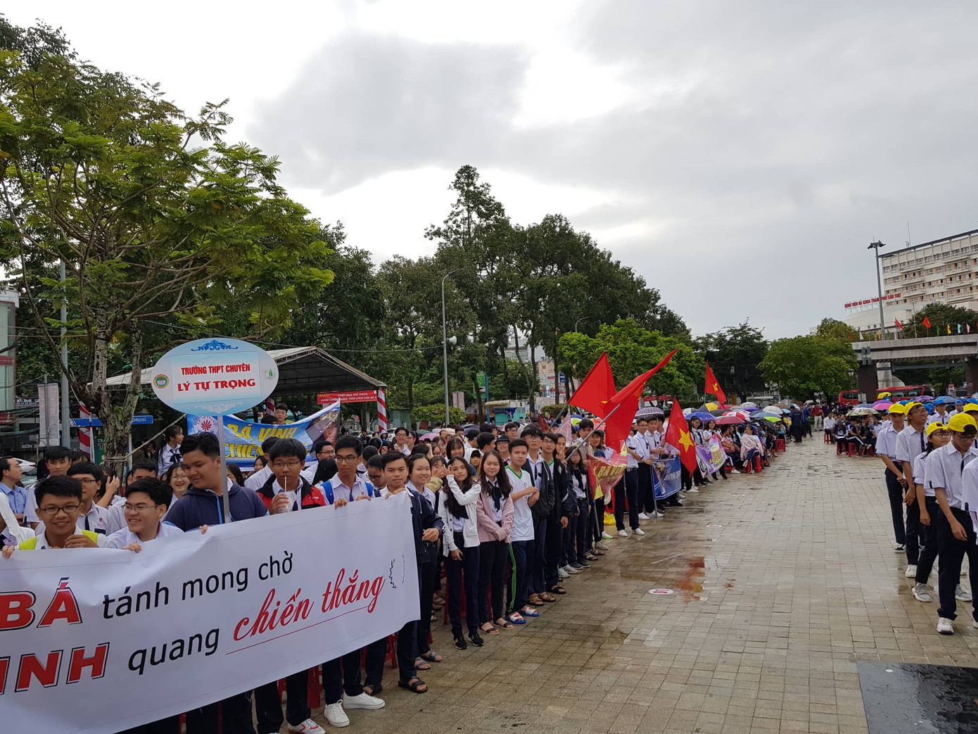 Trần Thế Trung khóc nghẹn trên đỉnh Olympia năm 2019 ảnh 55