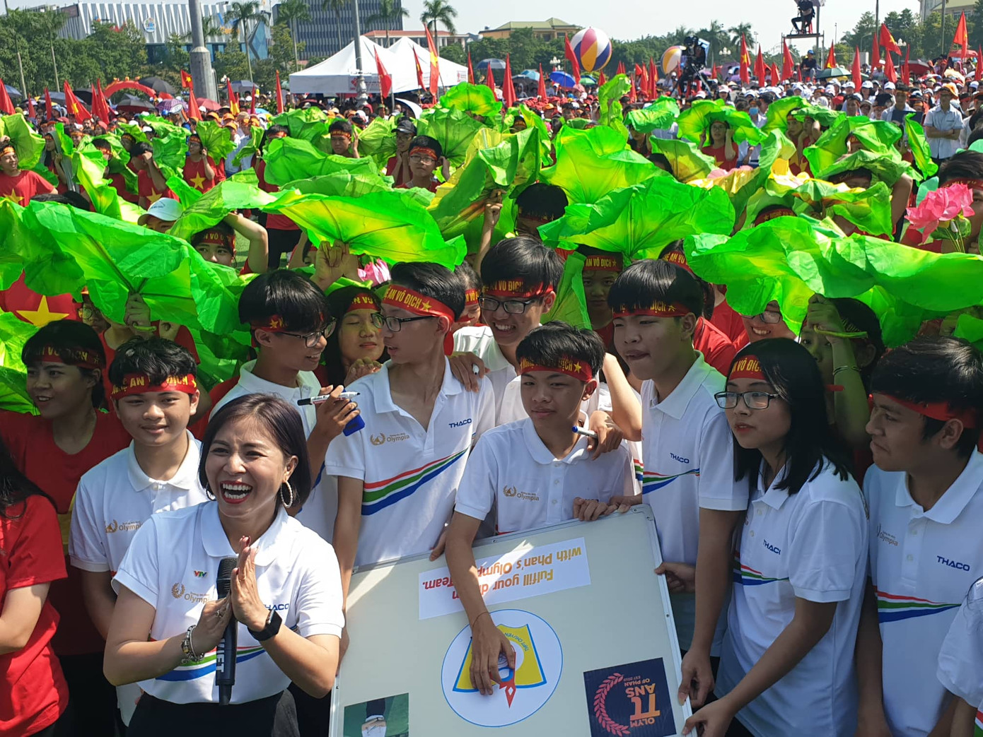 Trần Thế Trung khóc nghẹn trên đỉnh Olympia năm 2019 ảnh 13