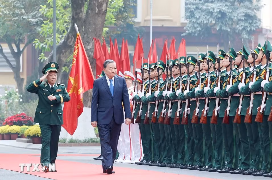 Tổng Bí thư Tô Lâm đến thăm, làm việc tại Bộ Tư lệnh Bộ đội Biên phòng. Ảnh: Thống Nhất/TTXVN.