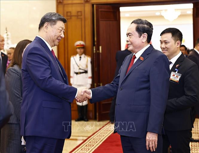 Chủ tịch Quốc hội Trần Thanh Mẫn hội kiến Tổng Bí thư, Chủ tịch nước Trung Quốc Tập Cận Bình ngày 14/4. Ảnh: TTXVN