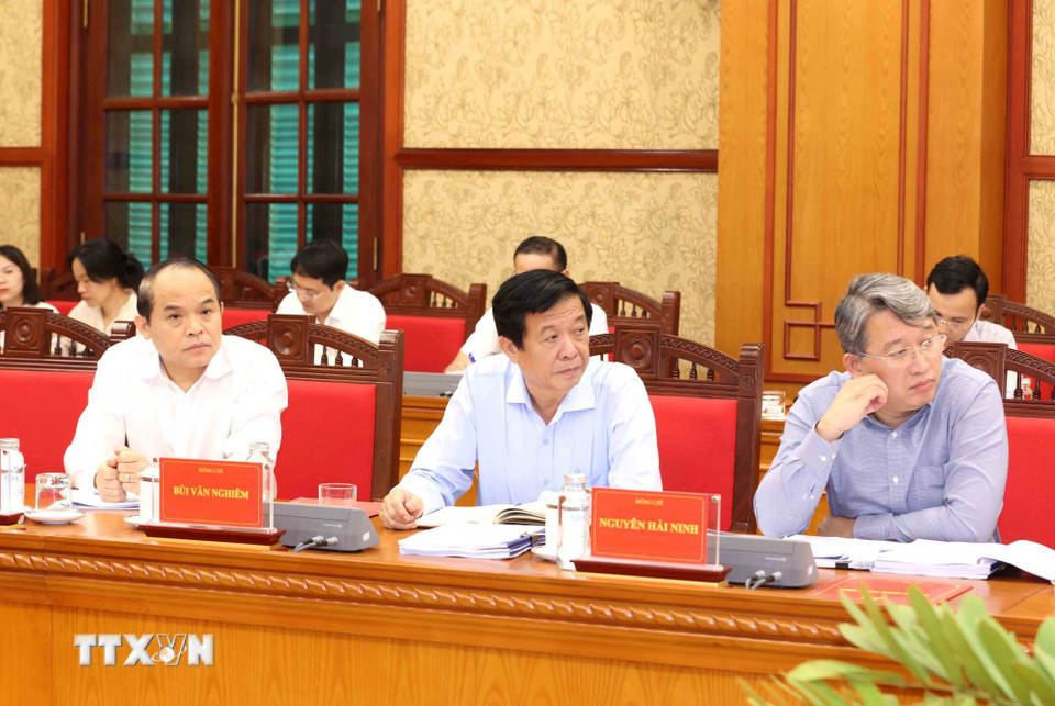 Đại biểu tham dự Phiên họp thứ 28 của Ban Chỉ đạo Trung ương về phòng chống tham nhũng, lãng phí, tiêu cực.