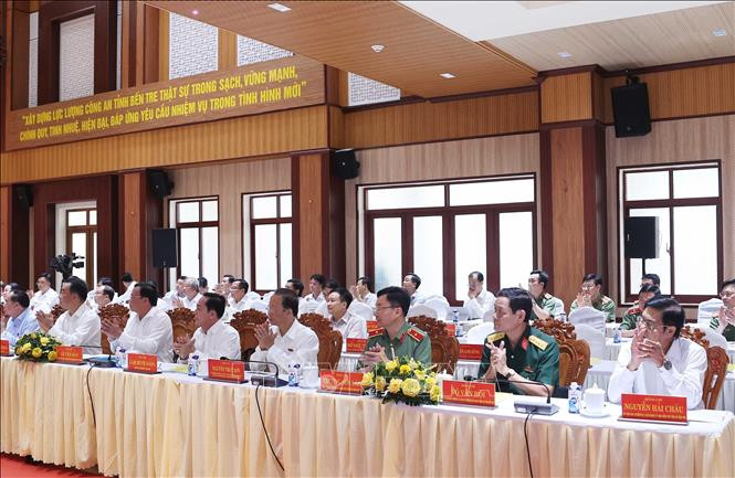 Các đại biểu dự buổi làm việc. Ảnh: Thống Nhất/TTXVN