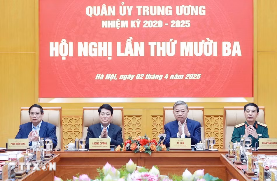 Tổng Bí thư Tô Lâm, Bí thư Quân ủy Trung ương chủ trì Hội nghị Quân ủy Trung ương lần thứ mười ba, nhiệm kỳ 2020-2025. (Ảnh: Thống Nhất/TTXVN)