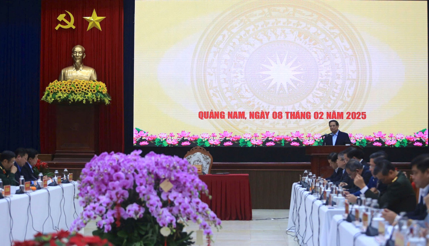 Thủ tướng Chính phủ Phạm Minh Chính và đoàn công tác làm việc với Ban Thường vụ Tỉnh ủy Quảng Nam.