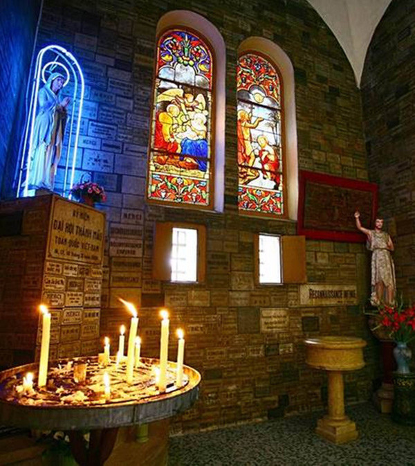 Chuyện về Nhà thờ Đức Bà Sài Gòn ảnh 2