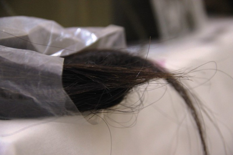 Chang tóc của Anh hùng LLVT Huỳnh Thị Thơ (Sinh 1952, Ngũ Hành Sơn- Đà Nẵng). 13 tuổi tham gia giao liên; từng giữ chức tổ trưởng tổ biệt động K20