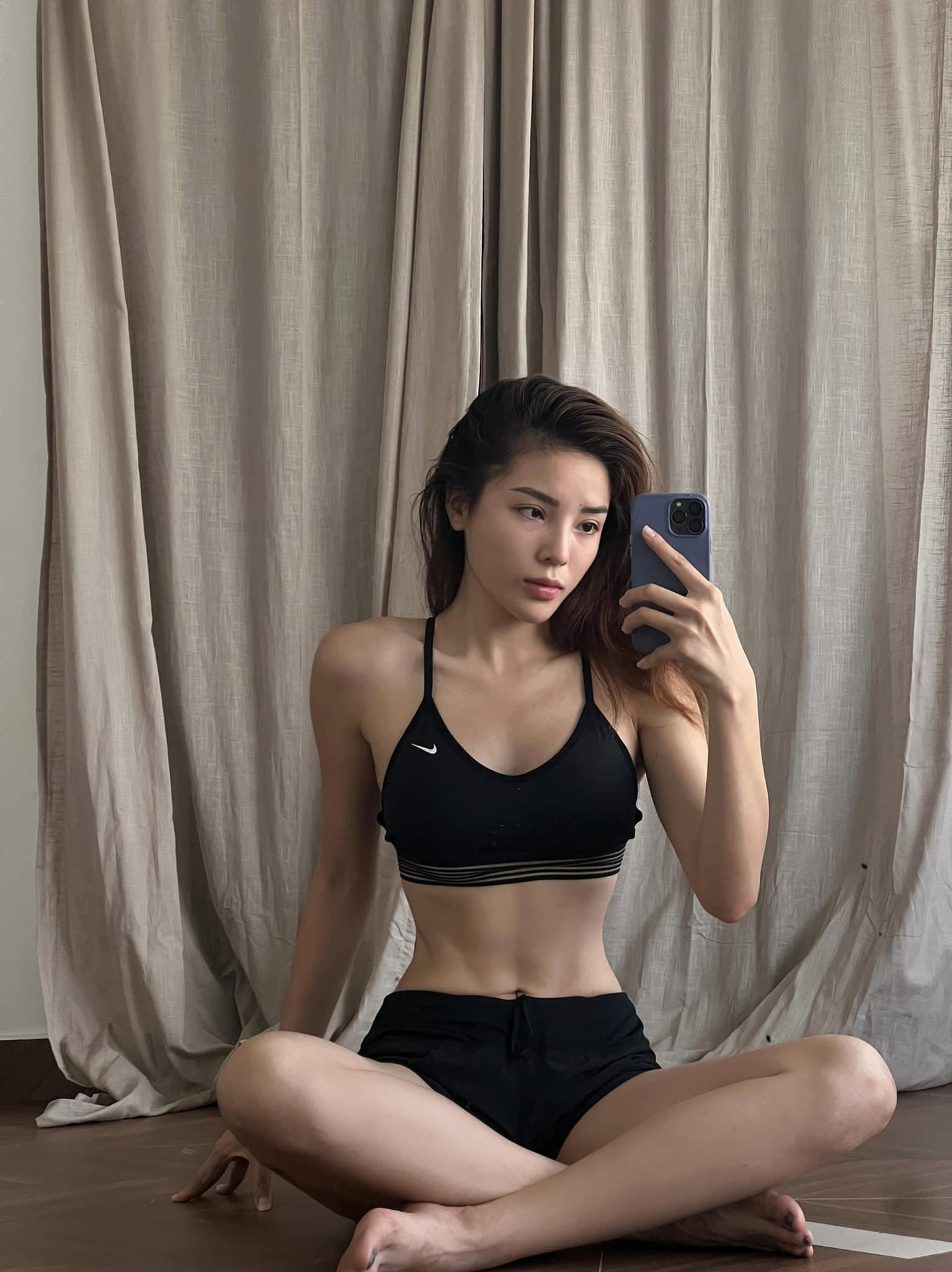 Hoa hậu Kỳ Duyên khoe cơ bụng săn chắc đáng ngưỡng mộ. Hoa hậu Kỳ Duyên khoe cơ bụng săn chắc đáng ngưỡng mộ.